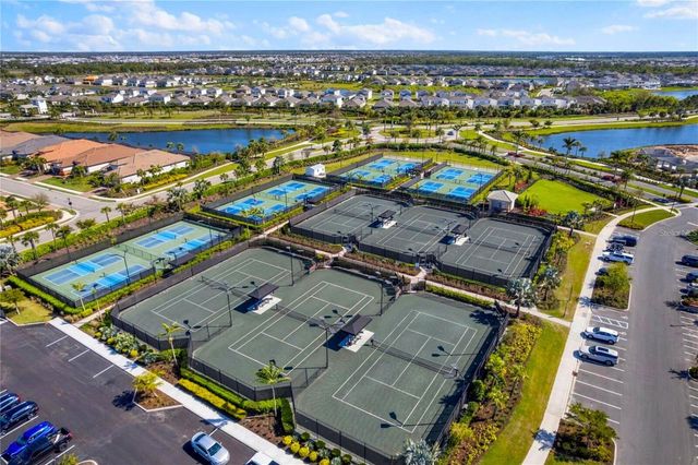 15016 DERNA TERRACE, Bradenton, FL 34211