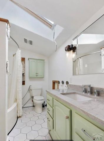 1310 Carson Ave, La Junta, CO 81050