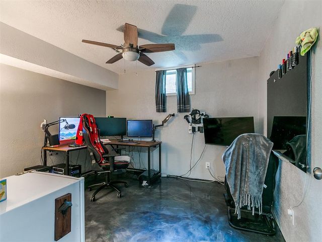 7916 Chukar Road, Yukon, OK 73099