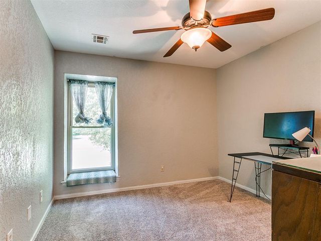 7916 Chukar Road, Yukon, OK 73099