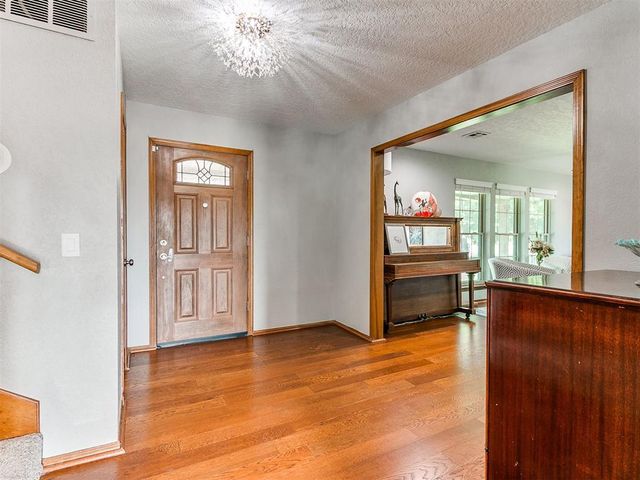 7916 Chukar Road, Yukon, OK 73099