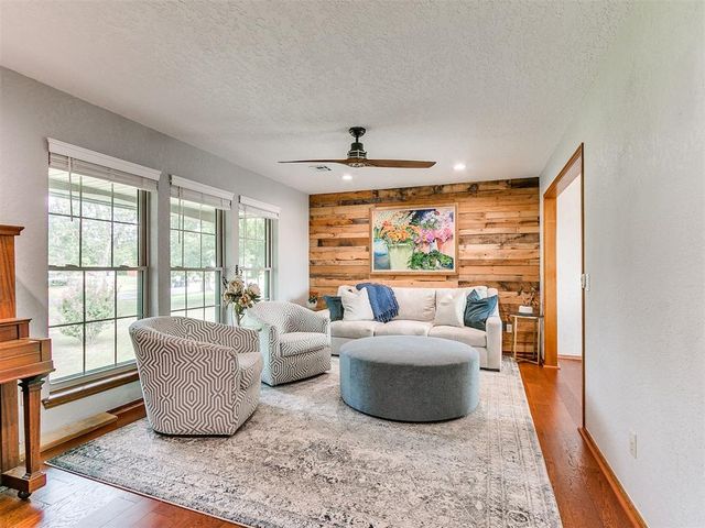7916 Chukar Road, Yukon, OK 73099