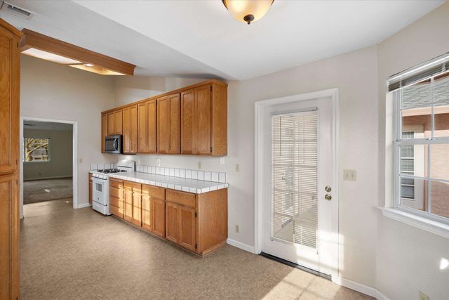 451 Palisades Dr, Chico, CA 95928