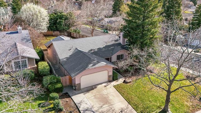 451 Palisades Dr, Chico, CA 95928