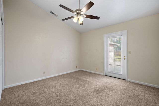 451 Palisades Dr, Chico, CA 95928