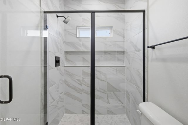 708 Cedarwood Avenue, Horizon City, TX 79928