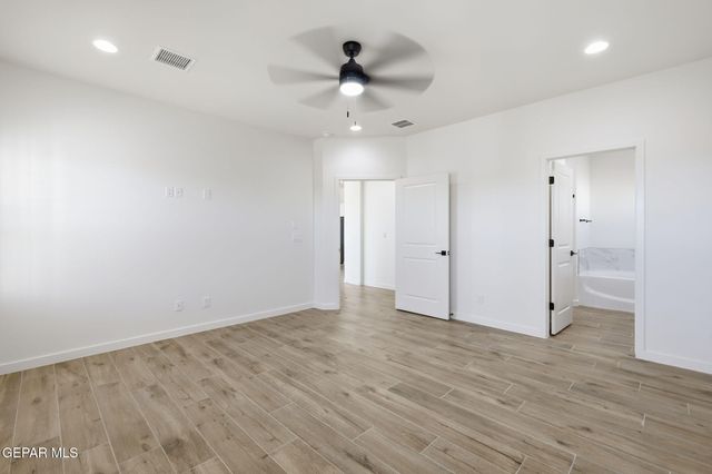 708 Cedarwood Avenue, Horizon City, TX 79928