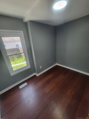 408 Legion Avenue 1, New Haven, CT 06519