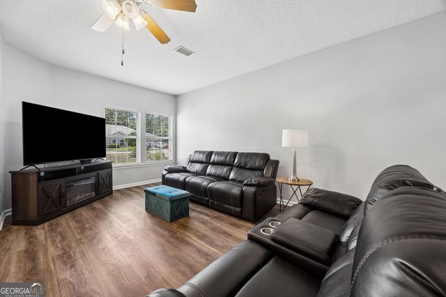 116 Magnolia Court, Kingsland, GA 31548
