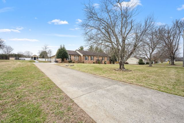 100 Cardinal Hill Rd, Shelbyville, TN 37160