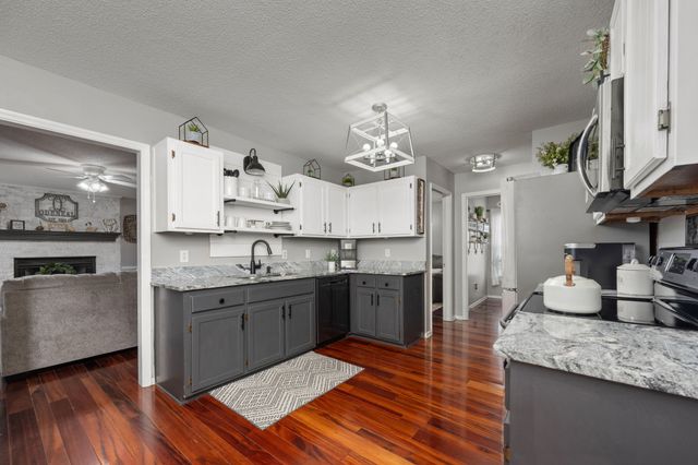 100 Cardinal Hill Rd, Shelbyville, TN 37160