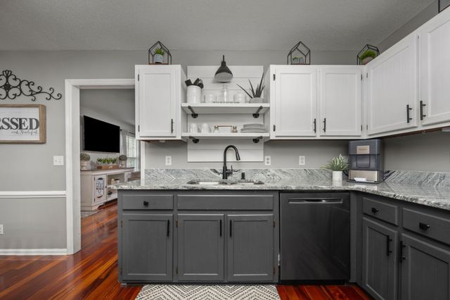 100 Cardinal Hill Rd, Shelbyville, TN 37160