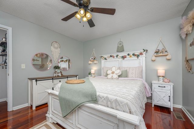 100 Cardinal Hill Rd, Shelbyville, TN 37160