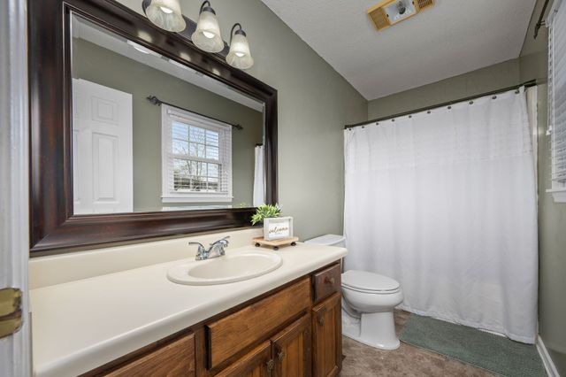 100 Cardinal Hill Rd, Shelbyville, TN 37160