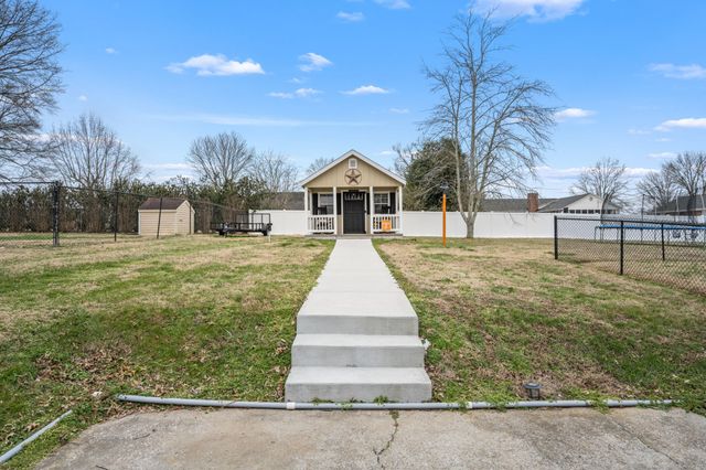 100 Cardinal Hill Rd, Shelbyville, TN 37160