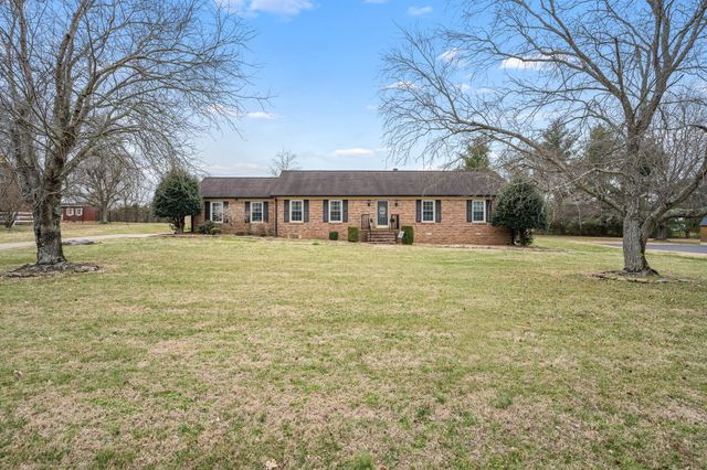100 Cardinal Hill Rd, Shelbyville, TN 37160