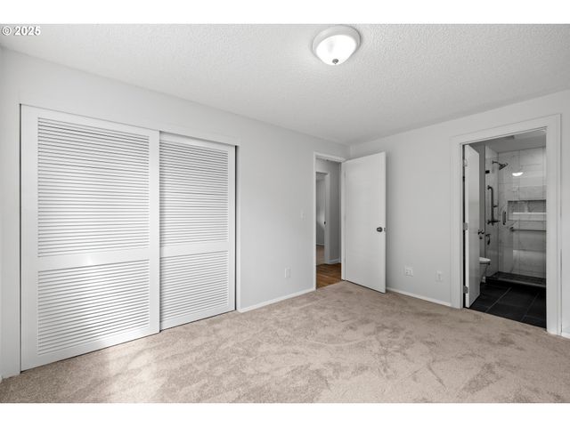 1200 Sw AUTUMN Way, Troutdale, OR 97060
