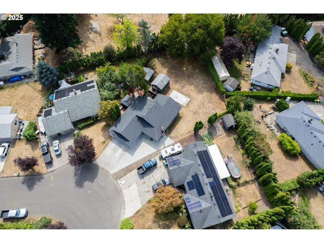 1200 Sw AUTUMN Way, Troutdale, OR 97060
