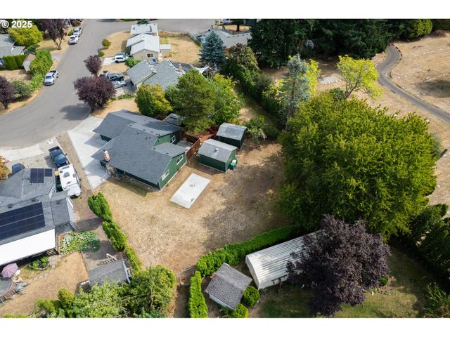1200 Sw AUTUMN Way, Troutdale, OR 97060