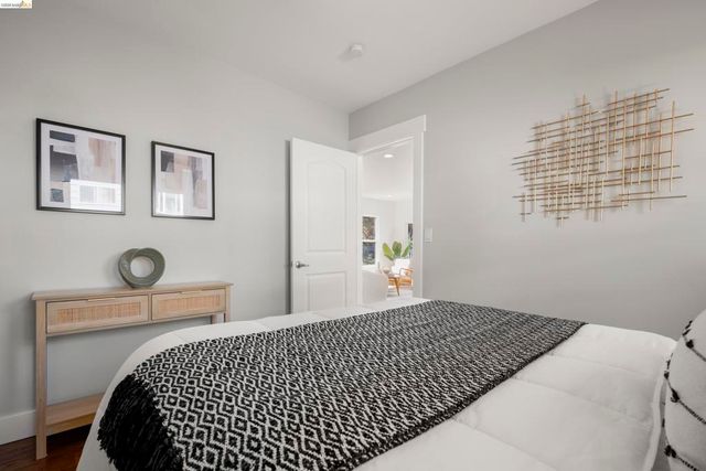 3920 3920 Edgemoor Pl, Oakland, CA 94605