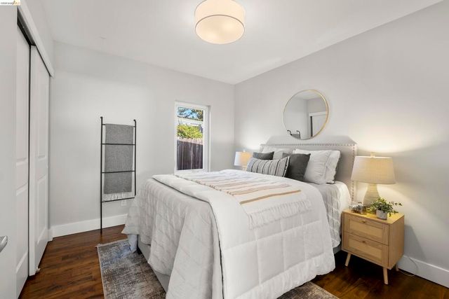 3920 3920 Edgemoor Pl, Oakland, CA 94605