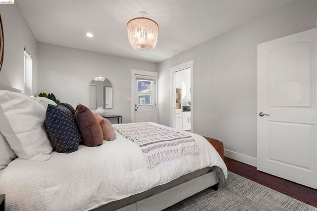 3920 3920 Edgemoor Pl, Oakland, CA 94605