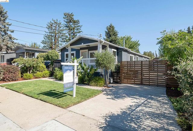 3920 3920 Edgemoor Pl, Oakland, CA 94605