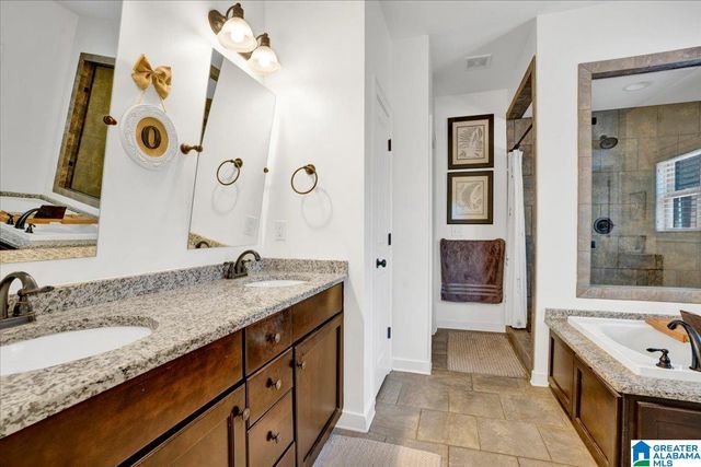 5230 STOCKTON PASS, Trussville, AL 35173