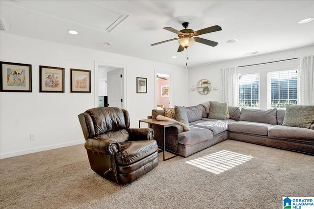 5230 STOCKTON PASS, Trussville, AL 35173