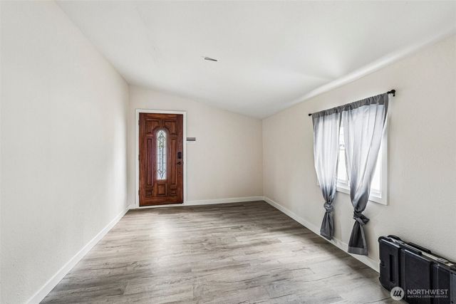 13039 24th Avenue S, Seattle, WA 98168