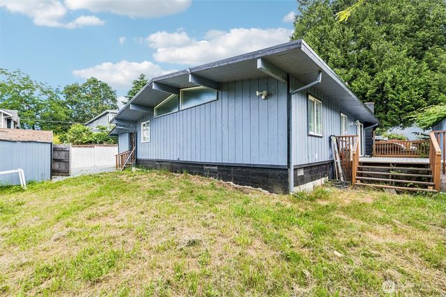 13039 24th Avenue S, Seattle, WA 98168