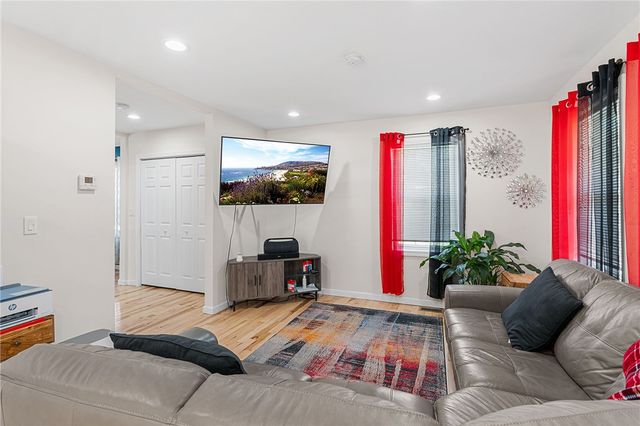 47 Mendon Street, Providence, RI 02904