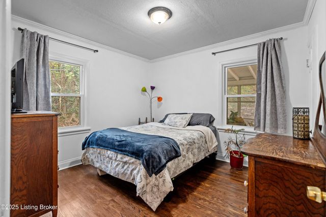 176 N Ewing Ave, Louisville, KY 40206