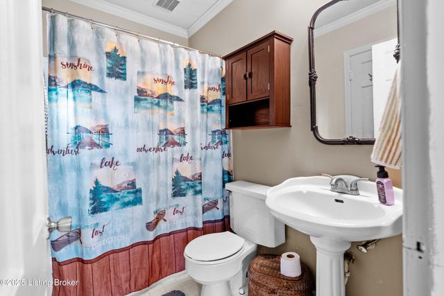 176 N Ewing Ave, Louisville, KY 40206