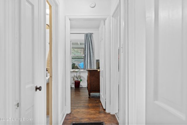 176 N Ewing Ave, Louisville, KY 40206