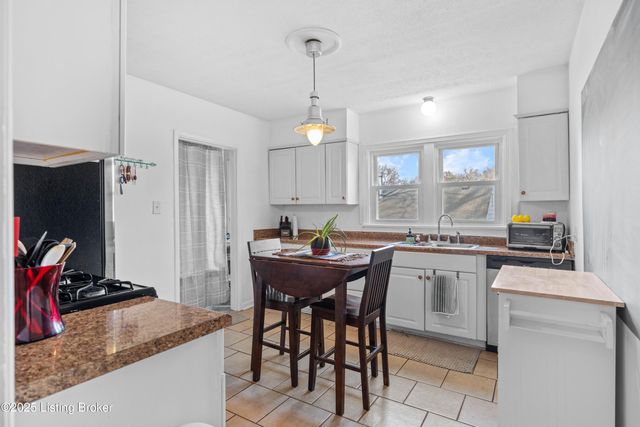 176 N Ewing Ave, Louisville, KY 40206