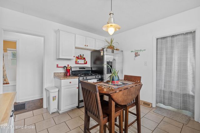 176 N Ewing Ave, Louisville, KY 40206