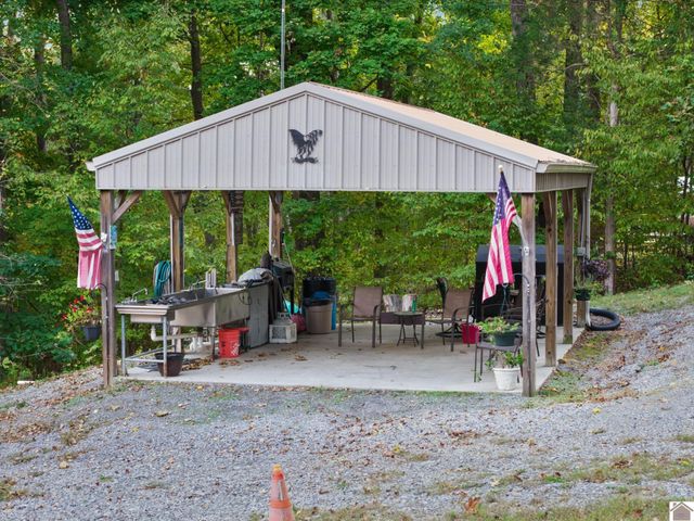 698 Walnut Drive 6Y 7Y, Cadiz, KY 42211