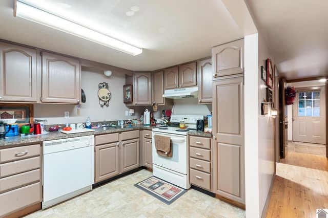 698 Walnut Drive 6Y 7Y, Cadiz, KY 42211