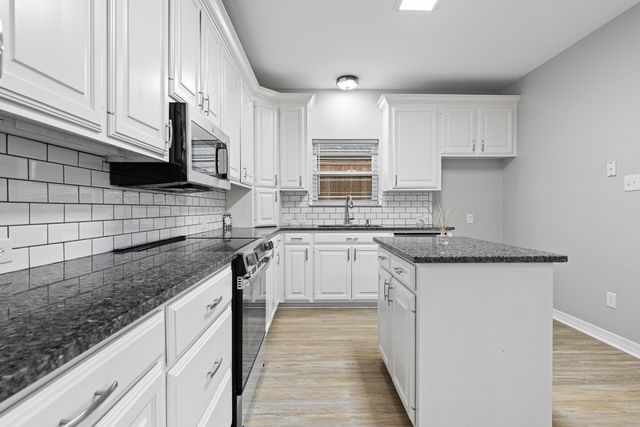 3822 Fern Ridge, Longview, TX 75605