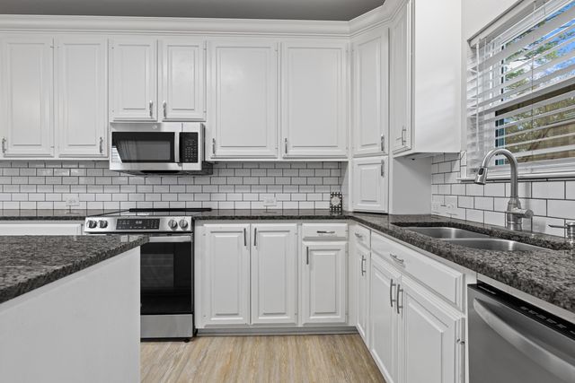 3822 Fern Ridge, Longview, TX 75605