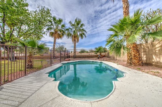 12403 W Monte Vista Road, Avondale, AZ 85392
