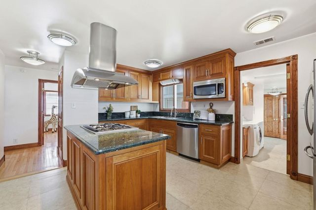 22141 Wallace Drive, Cupertino, CA 95014