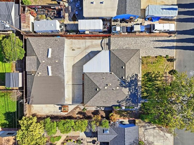 22141 Wallace Drive, Cupertino, CA 95014