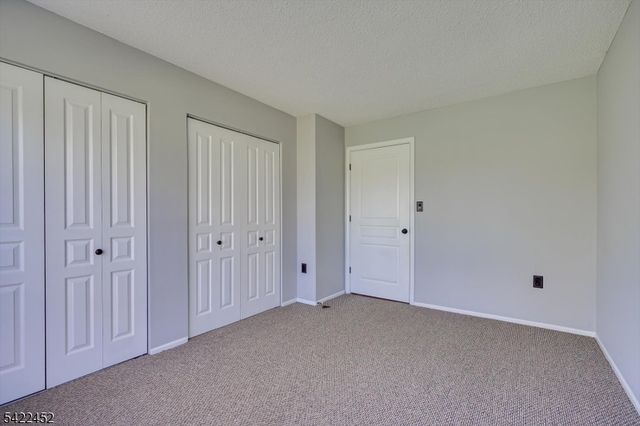 54 Lindsey Ct 54, Franklin Twp., NJ 08823