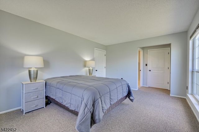 54 Lindsey Ct 54, Franklin Twp., NJ 08823