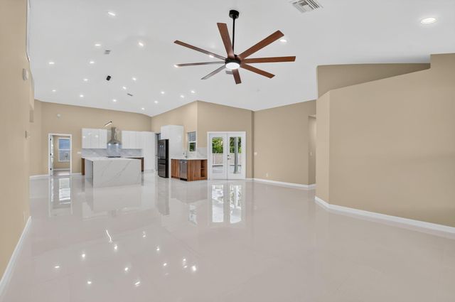 22201 Collington Drive, Boca Raton, FL 33428