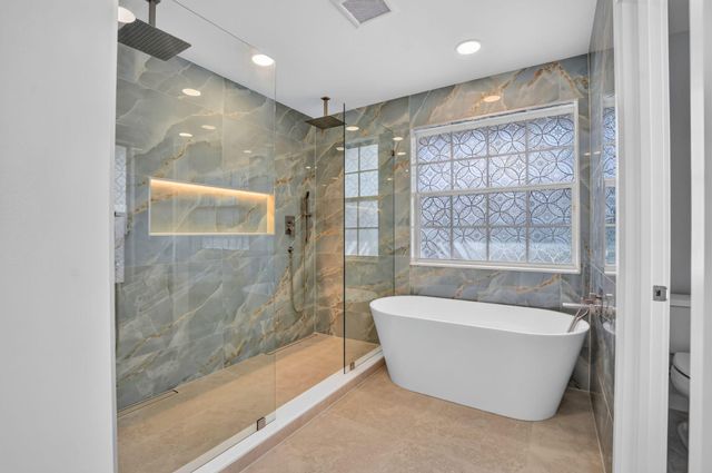 22201 Collington Drive, Boca Raton, FL 33428