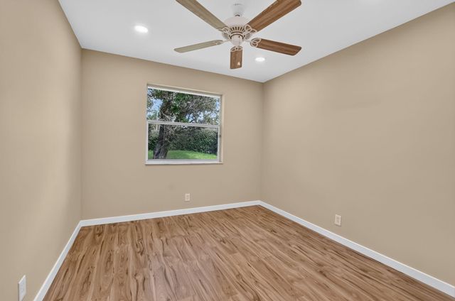 22201 Collington Drive, Boca Raton, FL 33428