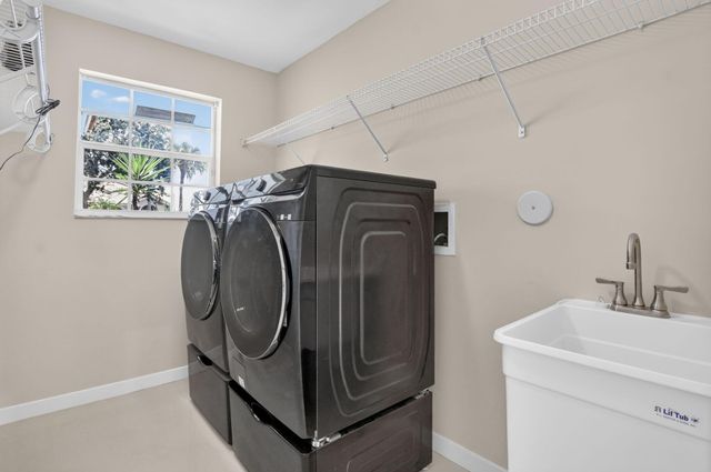 22201 Collington Drive, Boca Raton, FL 33428